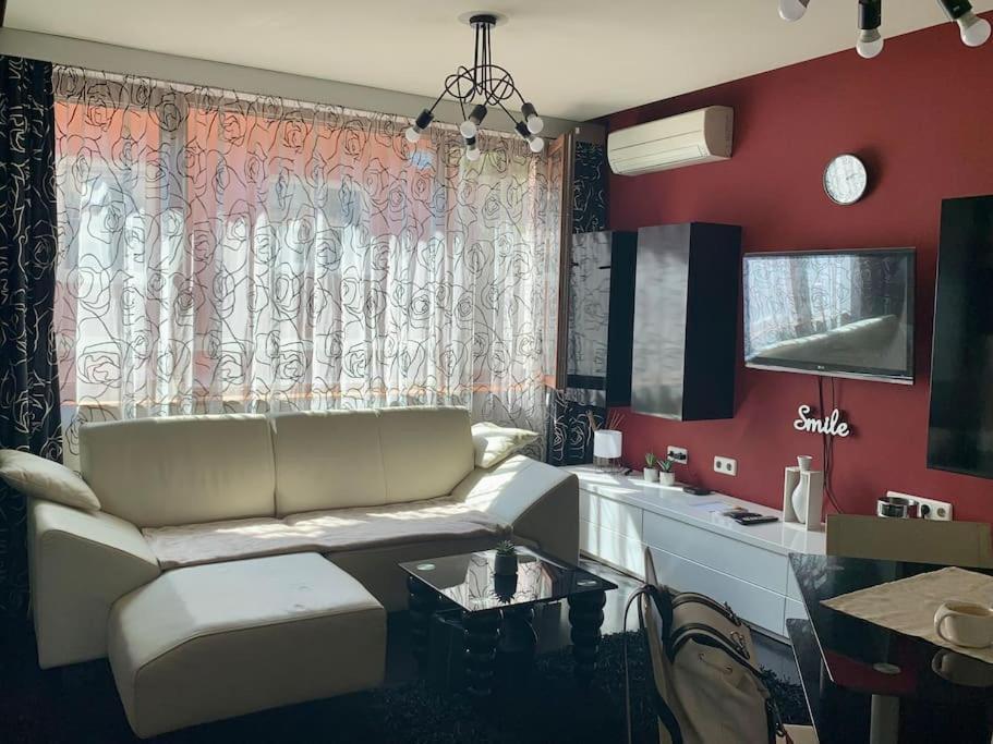 Lovely Sofia Apartment Katerina With Free Parking ภายนอก รูปภาพ