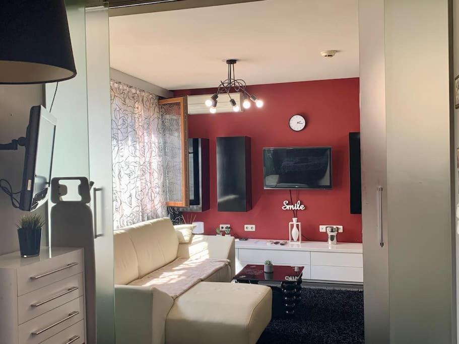 Lovely Sofia Apartment Katerina With Free Parking ภายนอก รูปภาพ