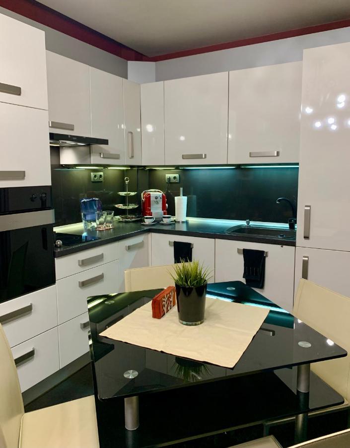 Lovely Sofia Apartment Katerina With Free Parking ภายนอก รูปภาพ